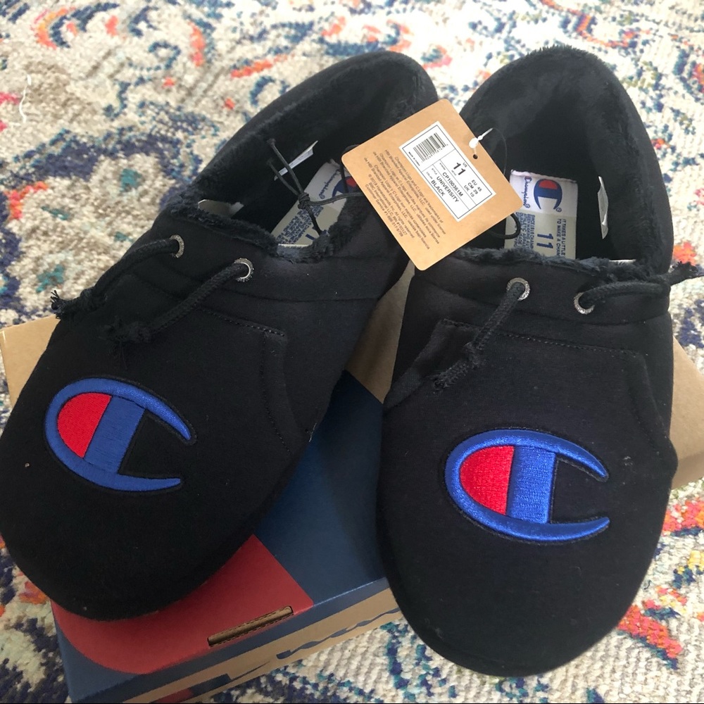 NEW Champion University Slippers Black